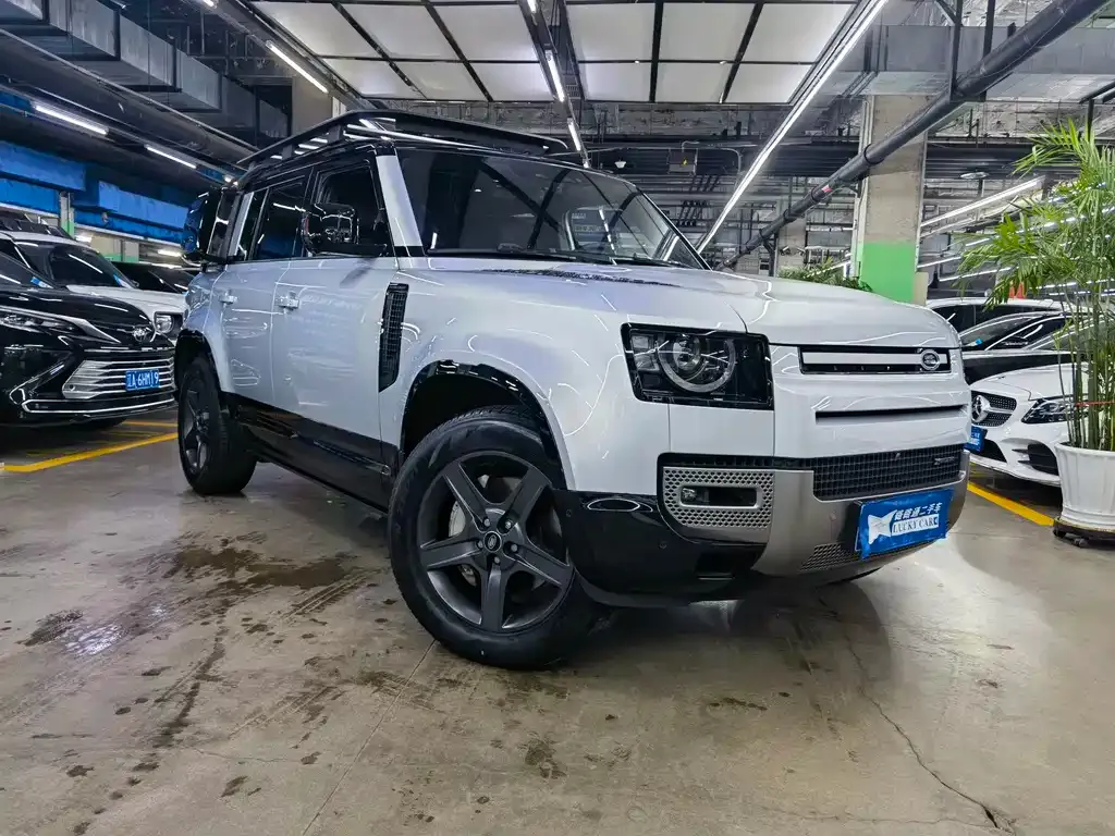 Land Rover Defender — фото 7