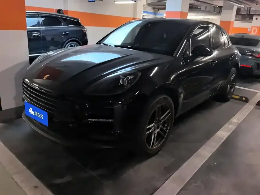 Porsche Macan — фото 1