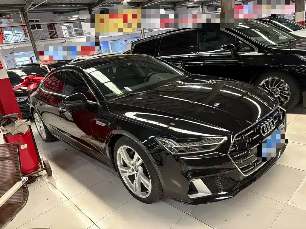 Audi A7L — фото 3