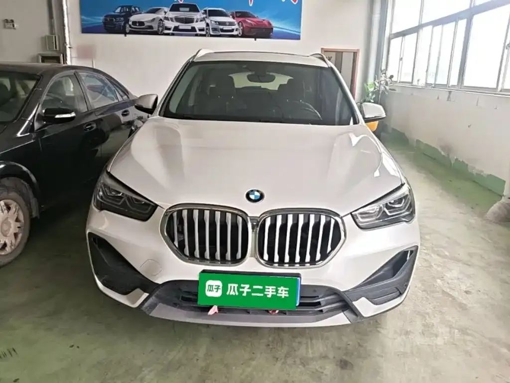 BMW X1 — фото 4