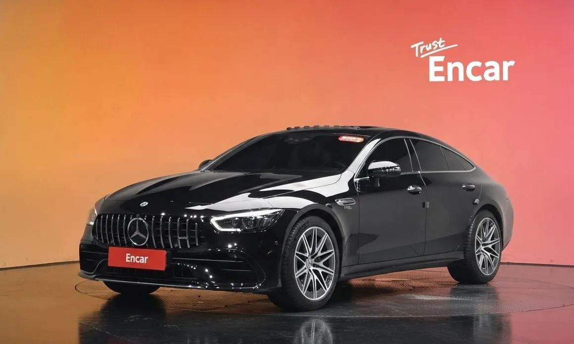 Mercedes-Benz AMG GT — фото 1