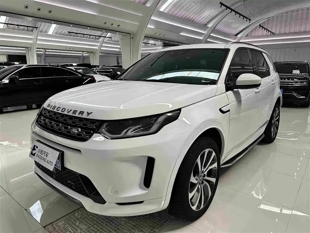 Land Rover Discovery Sport — фото 1