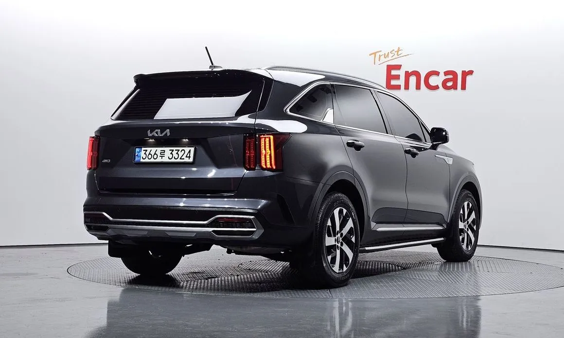 Kia Sorento — фото 3