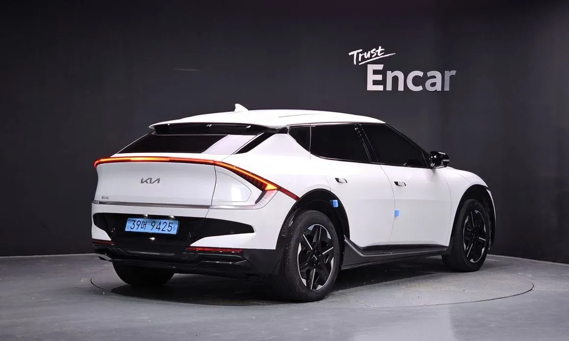 Kia EV6 — фото 4