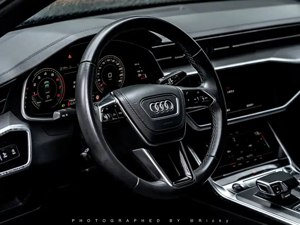 Audi A6L — фото 4