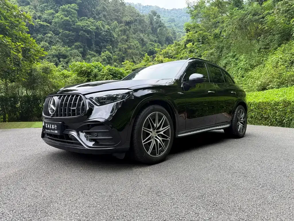 Mercedes-Benz GLC AMG — фото 1