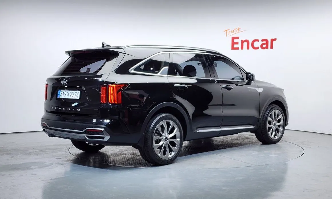 Kia Sorento — фото 3