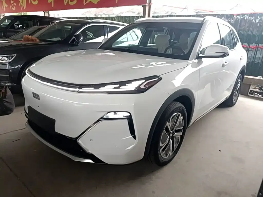 Geely Galaxy Xingjian 7 — фото 1