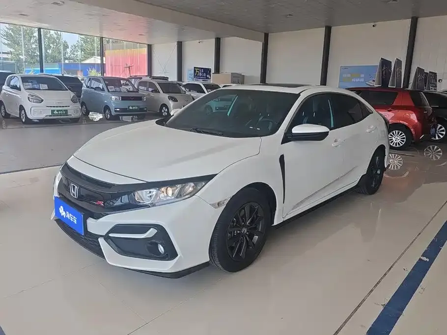 Honda Civic — фото 1