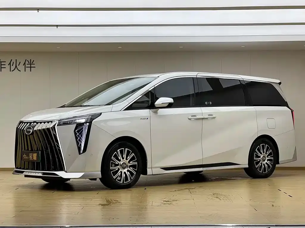 GAC Motor Trumpchi E9 — фото 1