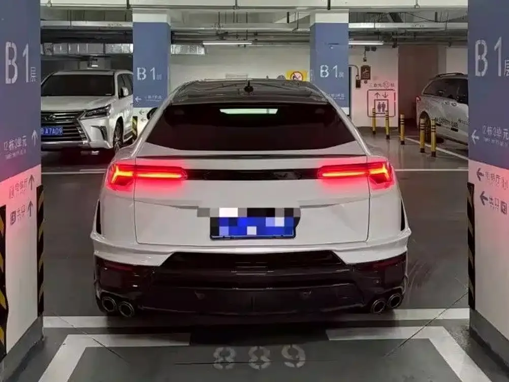 Lamborghini Urus — фото 3