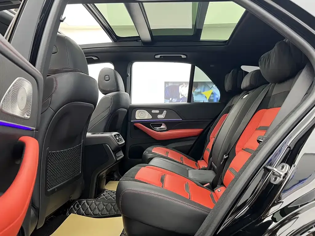 Mercedes-Benz GLE AMG — фото 7