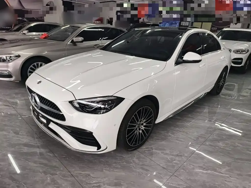 Mercedes-Benz C-Class — фото 1