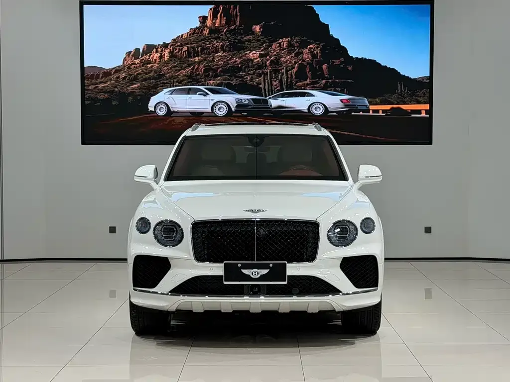 Bentley Bentayga — фото 2