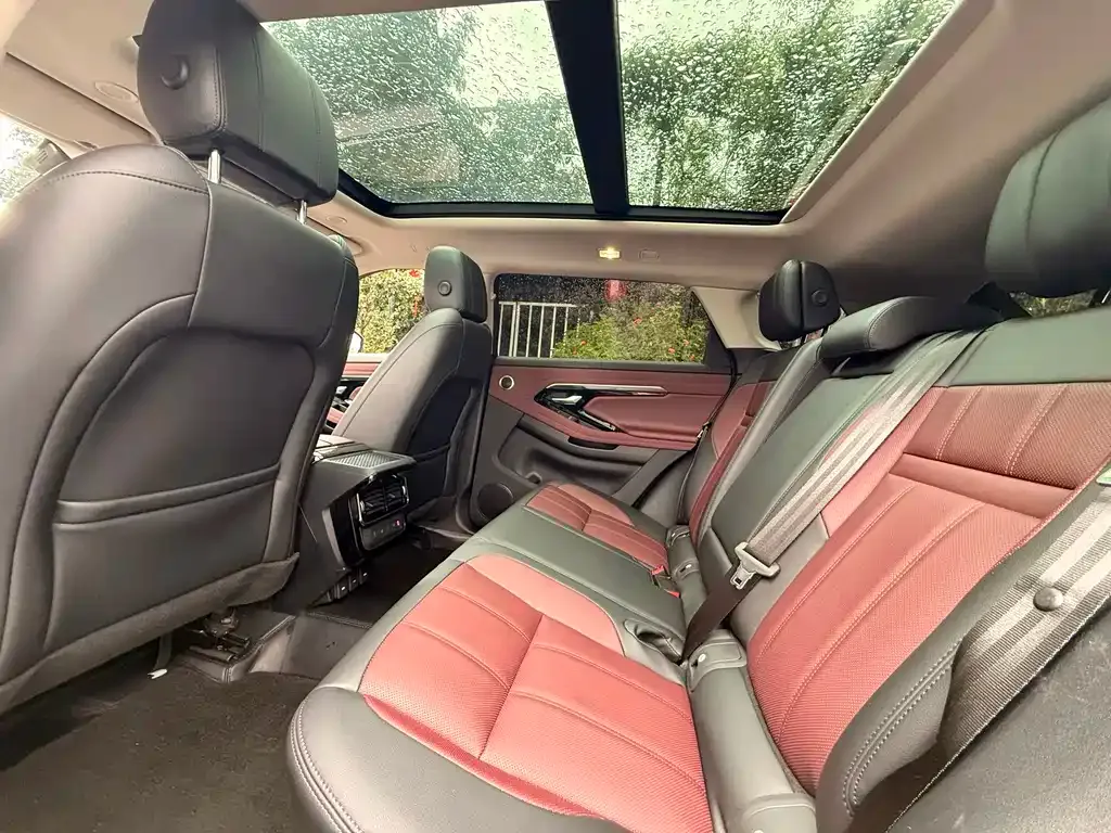 Land Rover Evoque — фото 7
