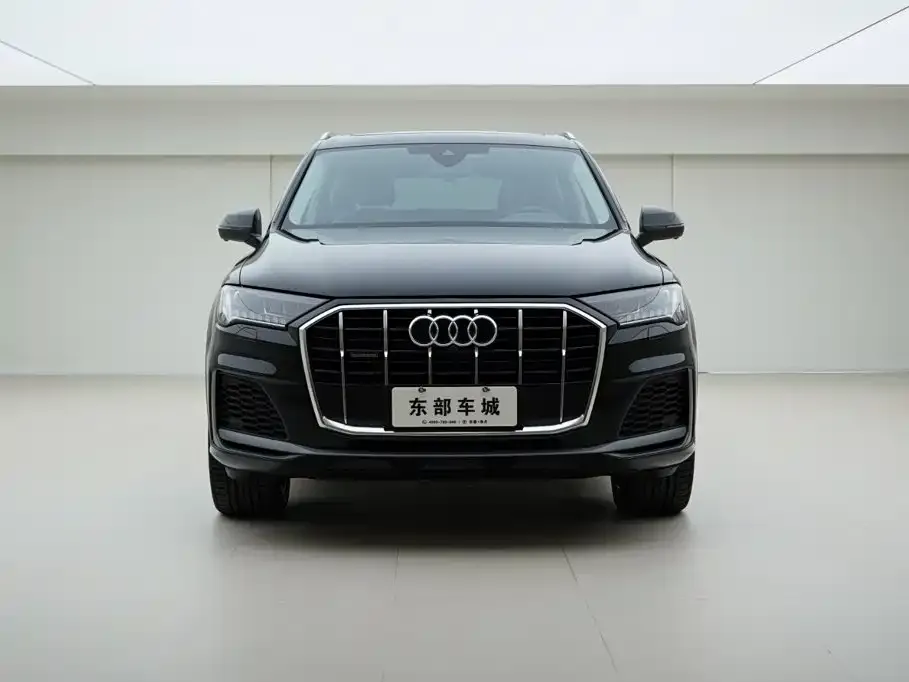 Audi Q7 — фото 7