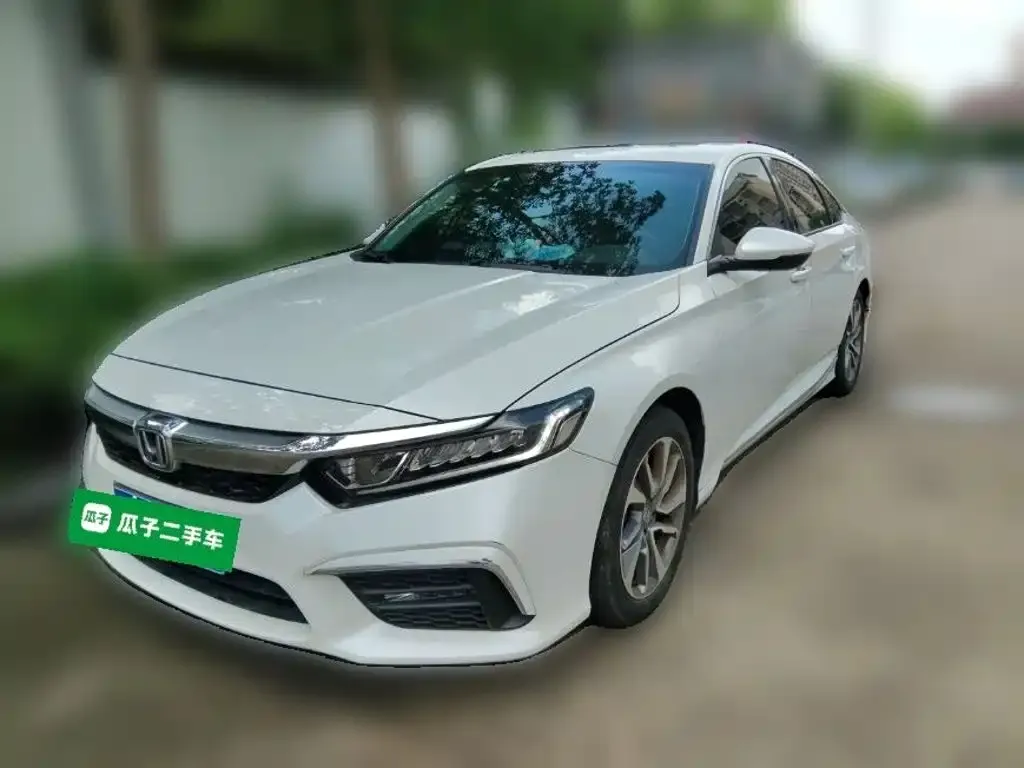 Honda Inspire — фото 1