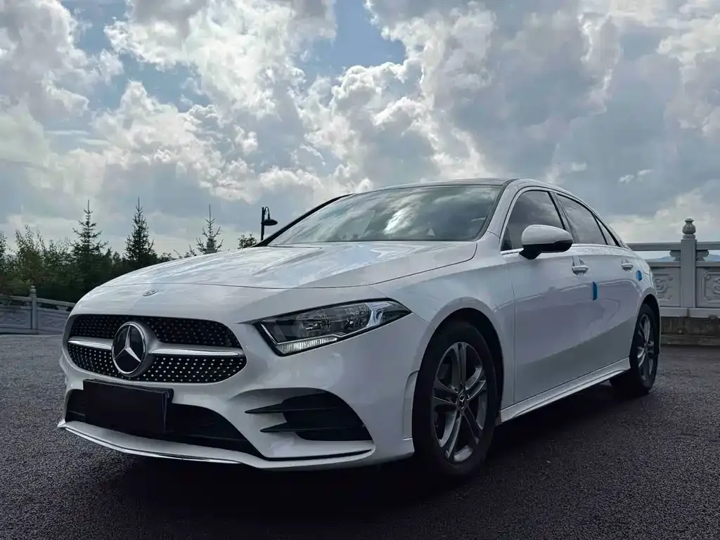 Mercedes-Benz A-Class — фото 1