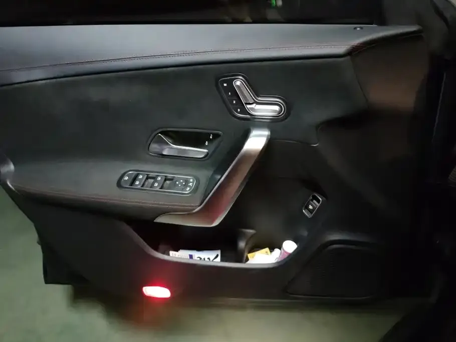 Mercedes-Benz CLA (Import) — фото 10
