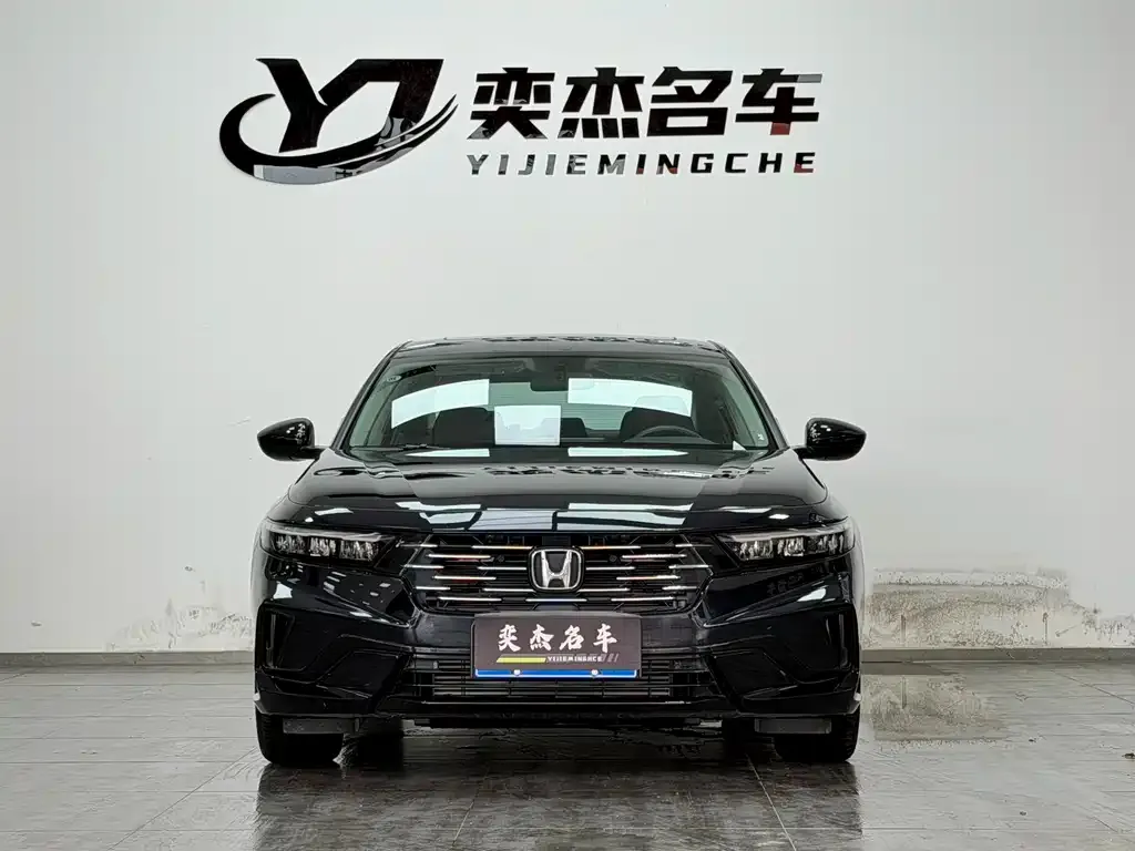 Honda Accord — фото 2