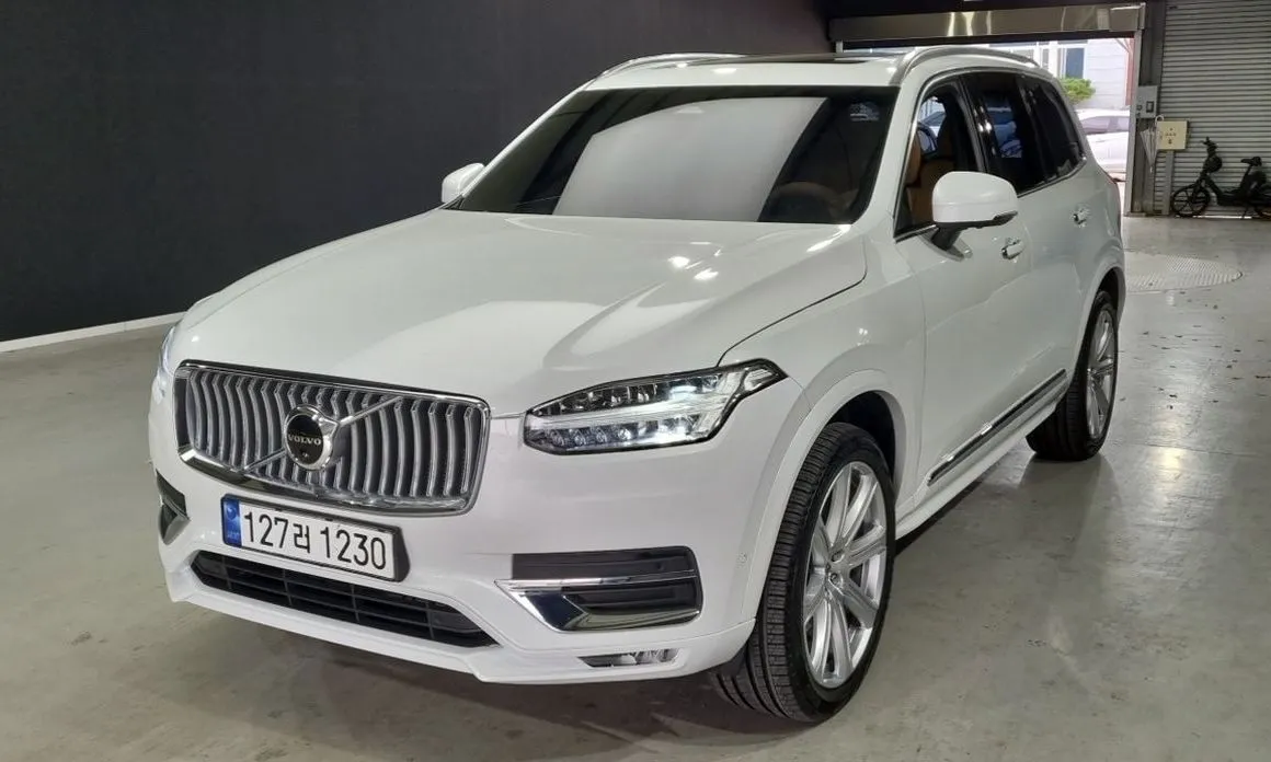 Volvo XC90 — фото 4