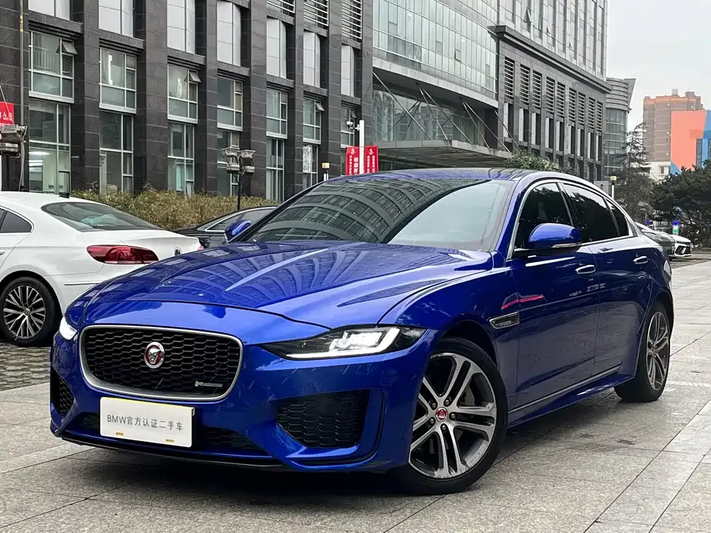 Jaguar XEL — фото 1