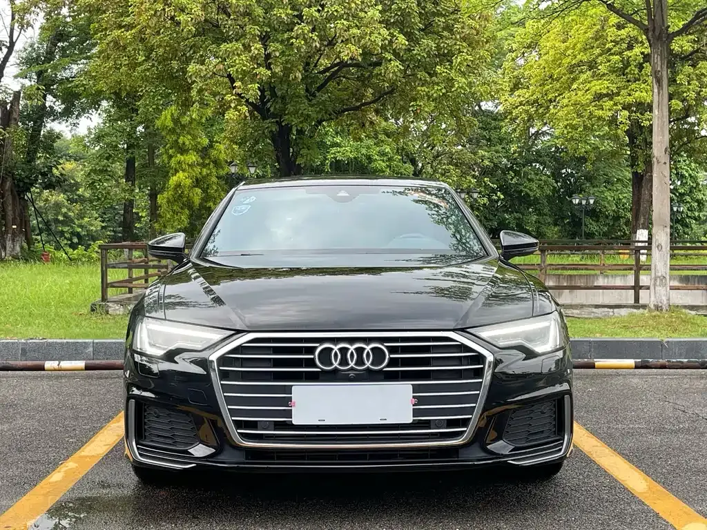 Audi A6L — фото 6