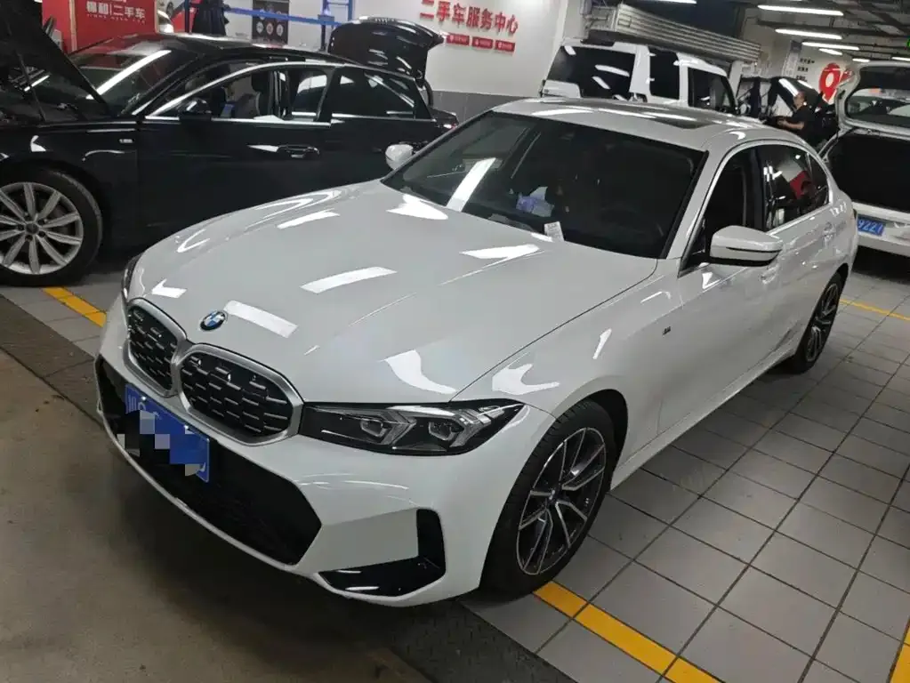 BMW 3 Series — фото 1