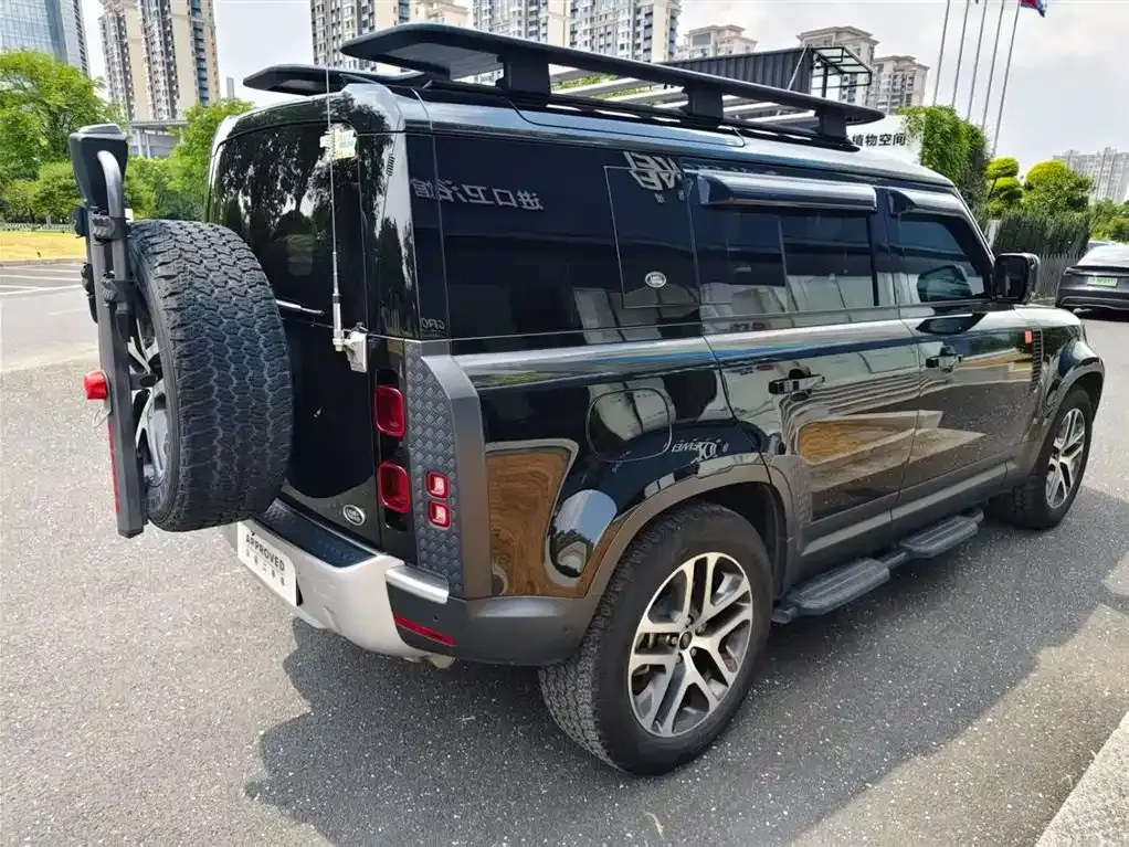 Land Rover Defender — фото 7