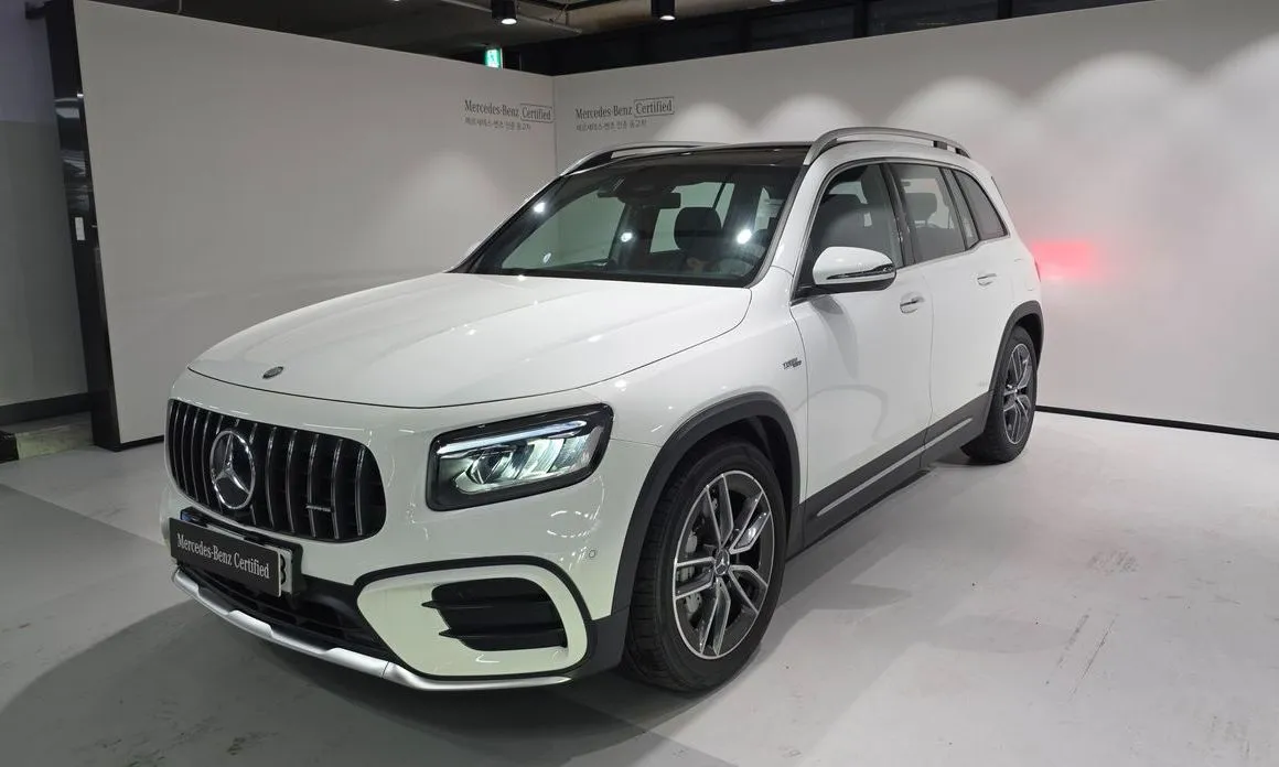 Mercedes-Benz GLB-Class — фото 1