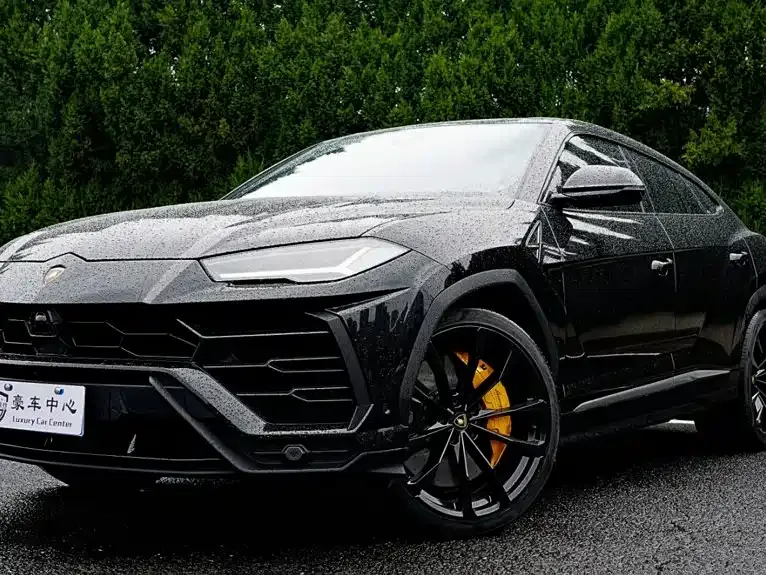 Lamborghini Urus — фото 2