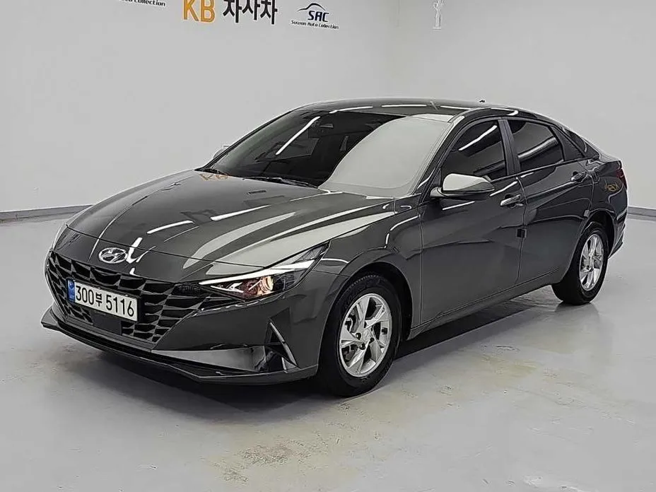 Hyundai AVANTE — фото 1