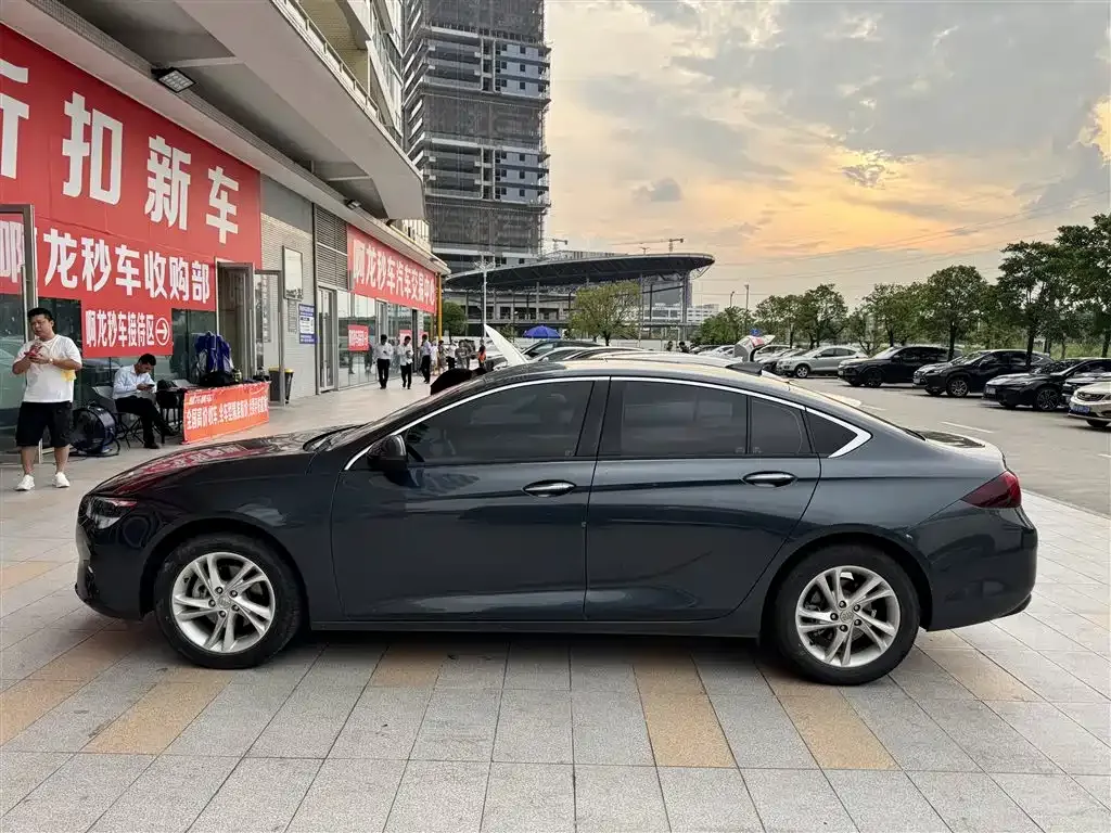 Buick Regal — фото 3