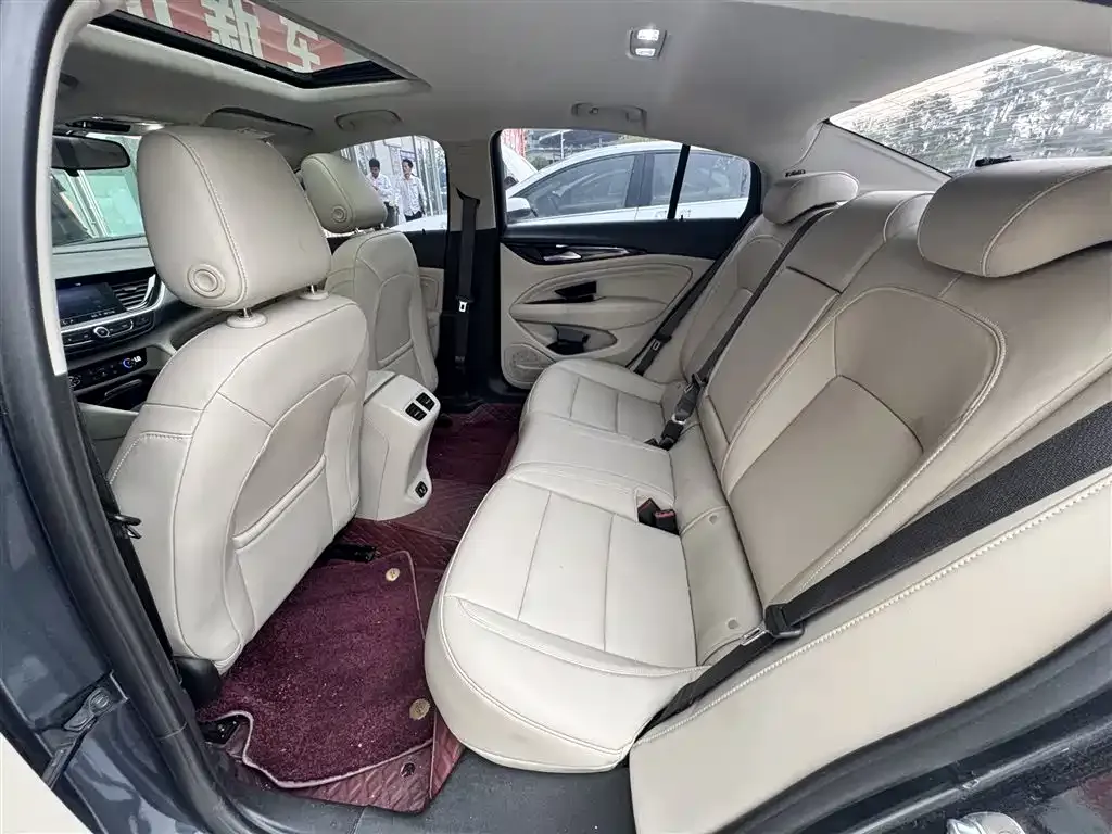Buick Regal — фото 6