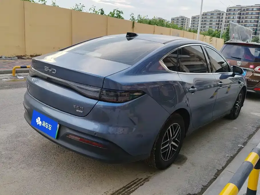 BYD Seal 05 DM-i — фото 7