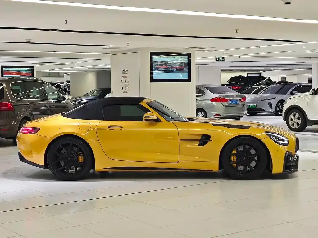 Mercedes-Benz AMG GT — фото 8