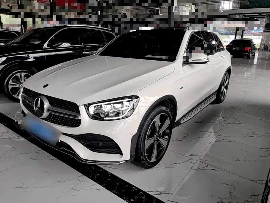 Mercedes-Benz GLC — фото 1