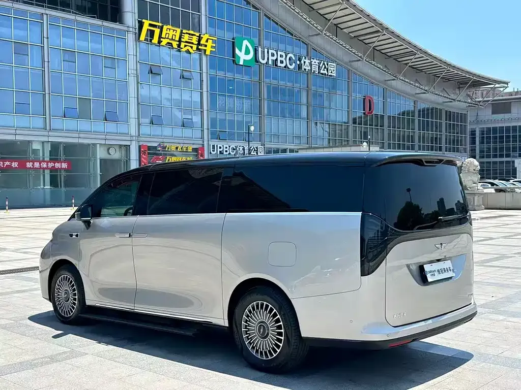 Geely Galaxy V900 — фото 10