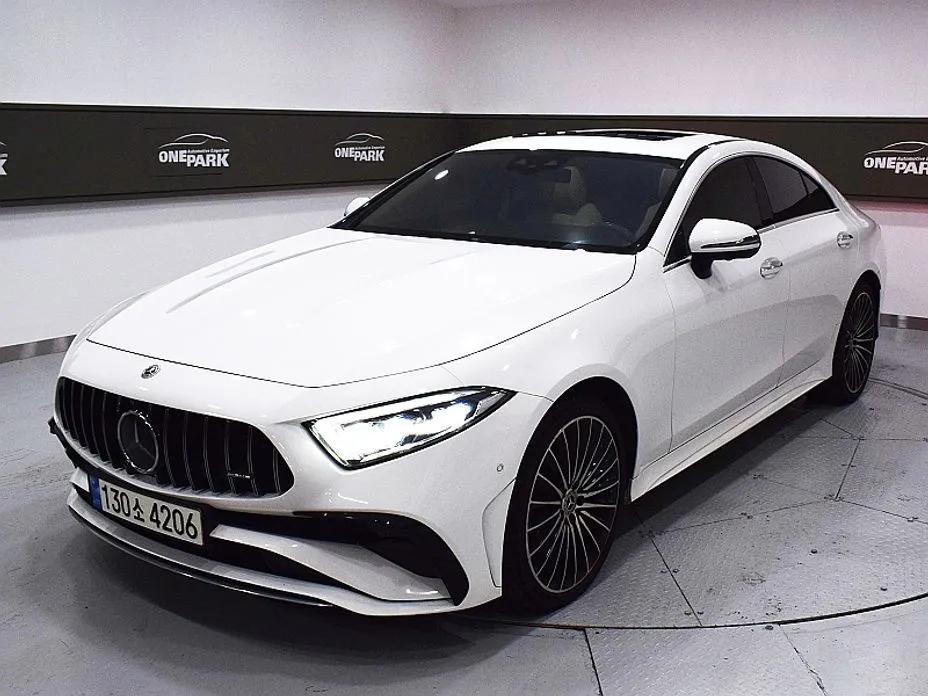 Mercedes-Benz CLS-Class — фото 1