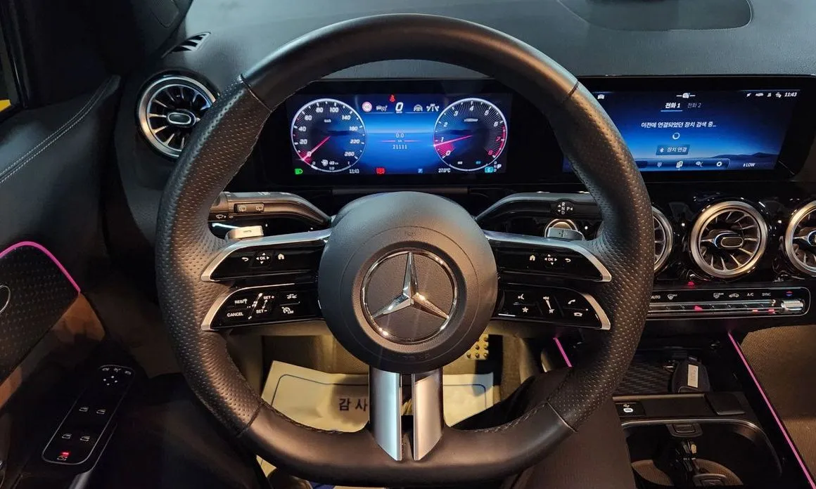 Mercedes-Benz GLA-Class — фото 9