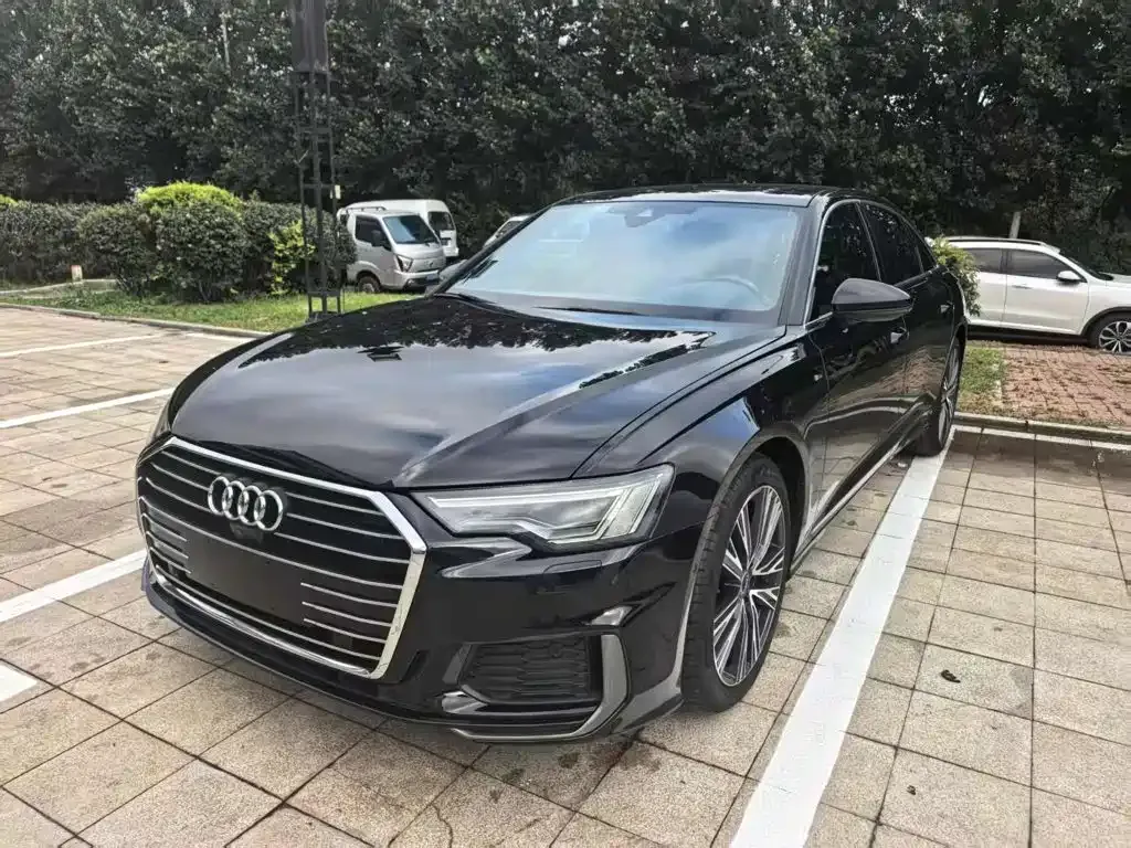 Audi A6L — фото 5