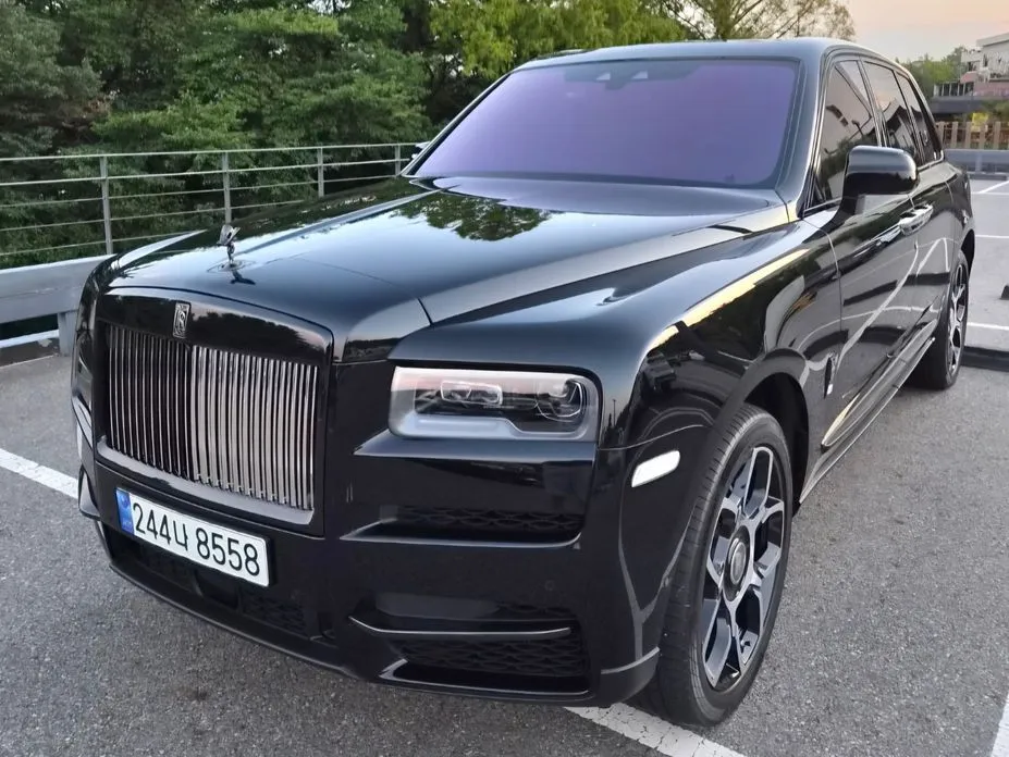 Rolls-Royce Cullinan — фото 1