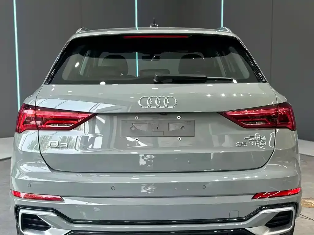 Audi Q3 — фото 2