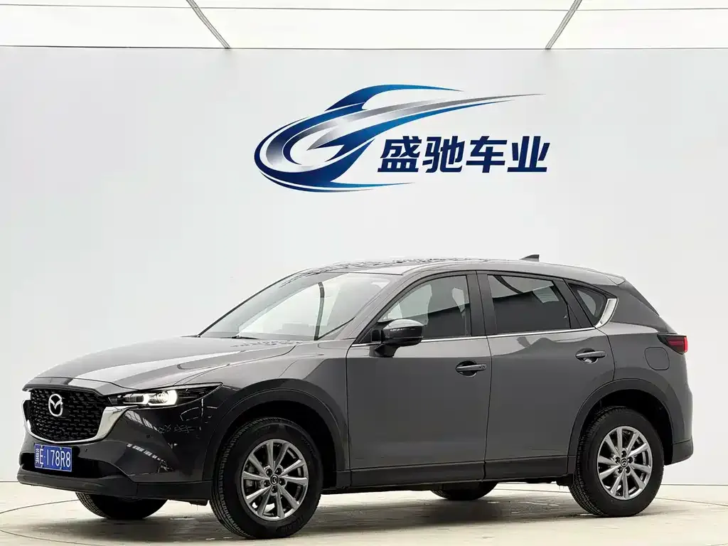 Mazda CX-5 — фото 1