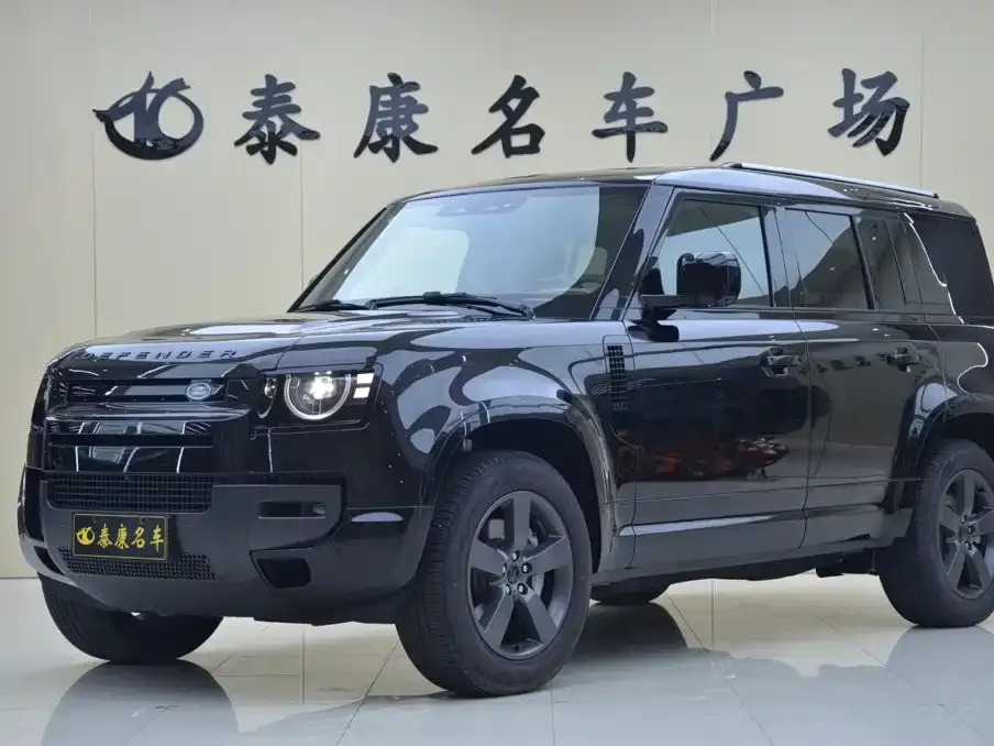 Land Rover Defender — фото 1