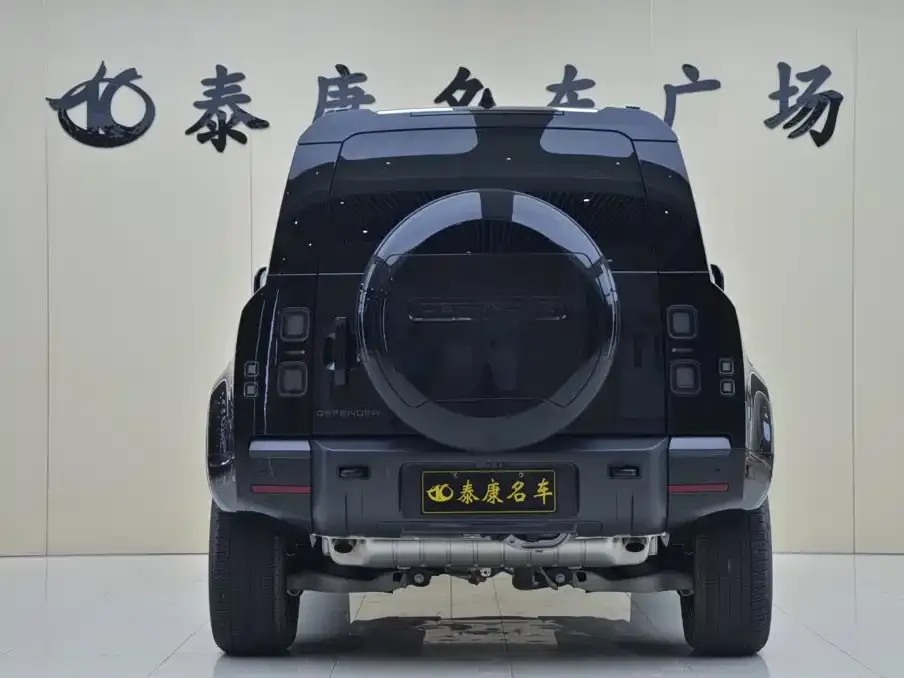 Land Rover Defender — фото 4