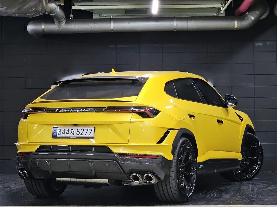 Lamborghini Urus — фото 8