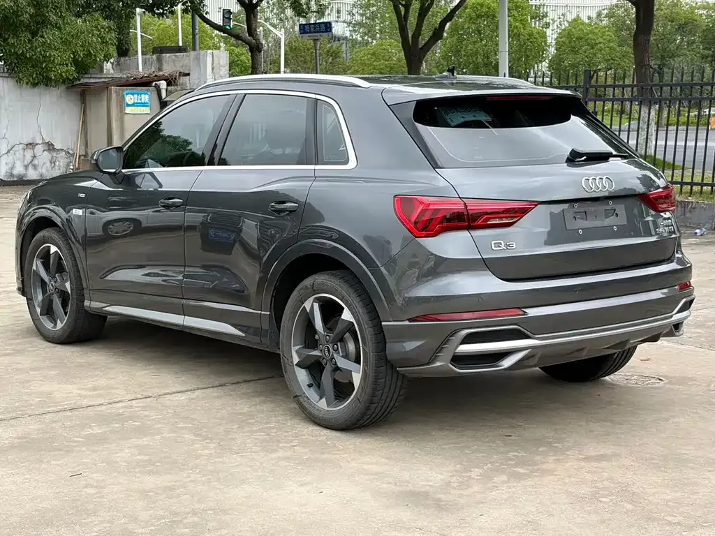 Audi Q3 — фото 2