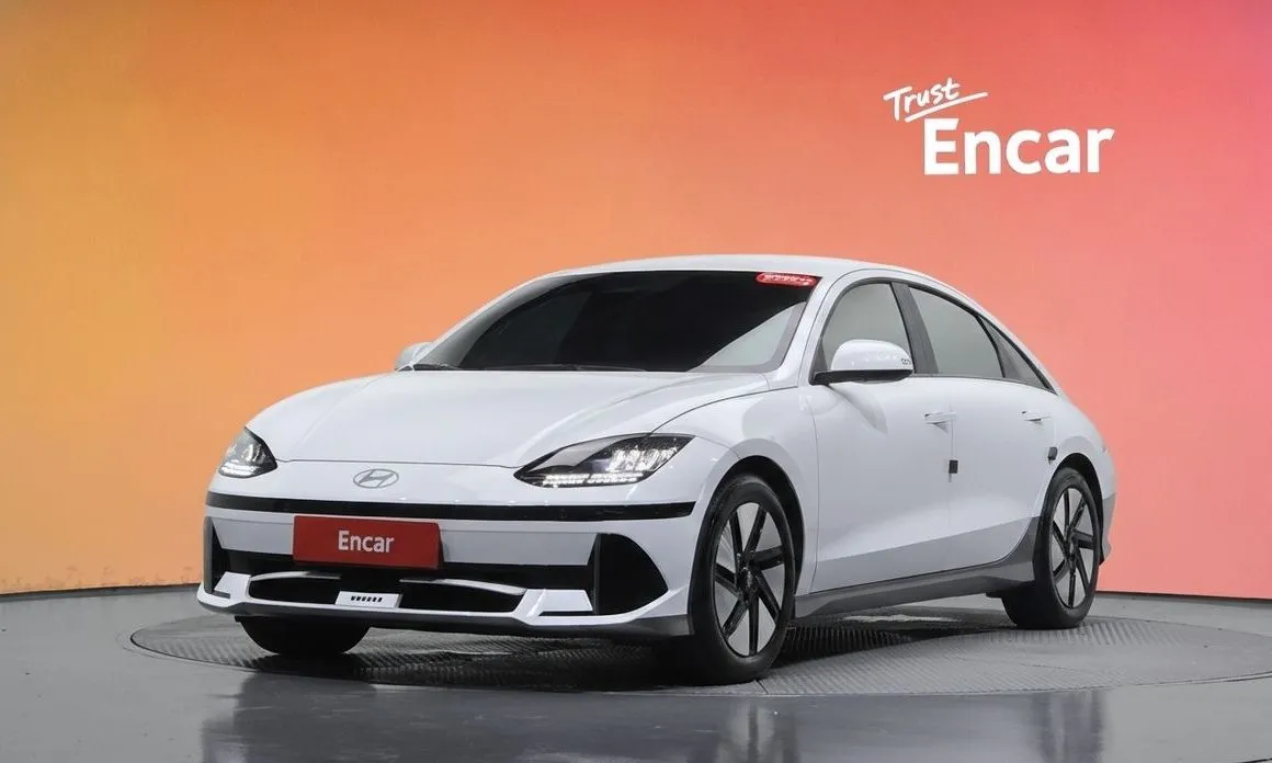 Hyundai Ioniq6 — фото 1