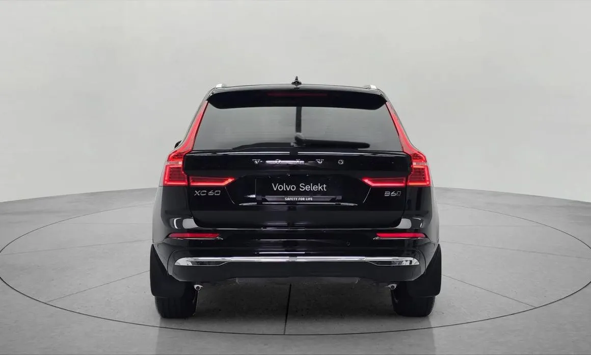 Volvo XC60 — фото 4